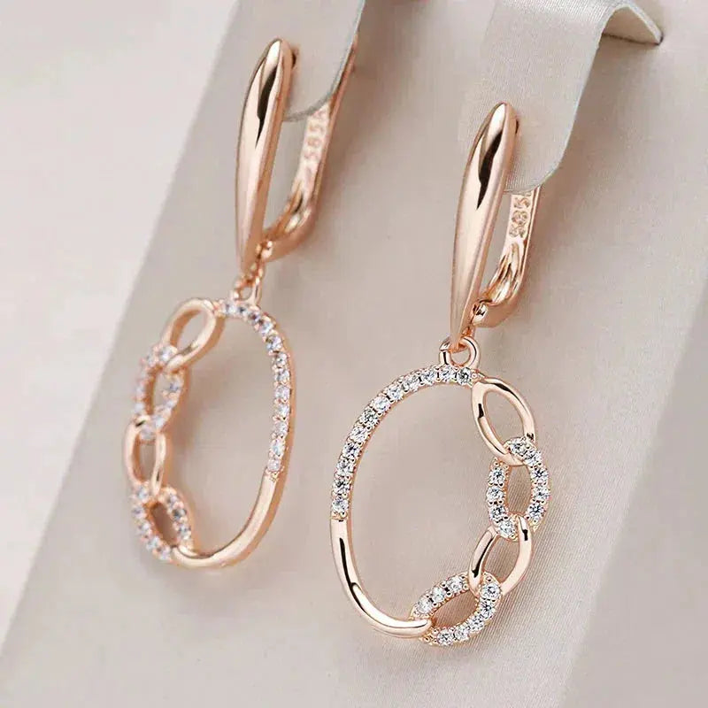 Elegant earrings with gold zirconia Unique Joyas